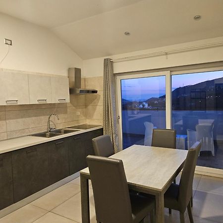 Setteabbracci Suite & Apartments Baronissi Ruang foto