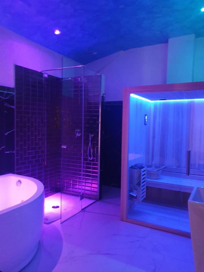 Setteabbracci Suite & Apartments Baronissi Bagian luar foto