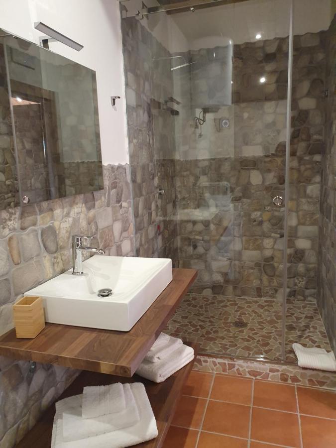 Setteabbracci Suite & Apartments Baronissi Bagian luar foto