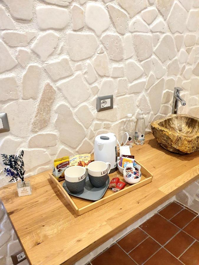 Setteabbracci Suite & Apartments Baronissi Bagian luar foto